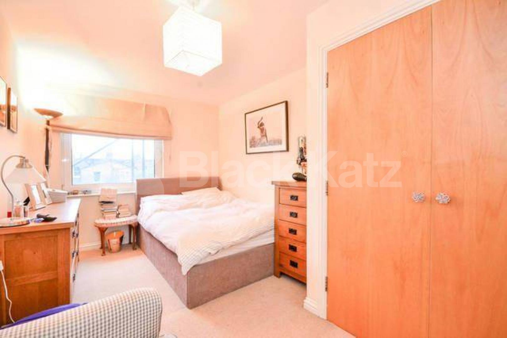 			NEW INSTRUCTION, 1 Bedroom, 1 bath, 1 reception Apartment			 Effra Parade, Brixton